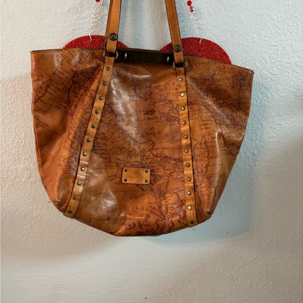 Patricia Nash Brown Leather Tote with Distressed Vintage Look